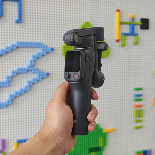 分体遥控加持，跟拍更自由，大疆 DJI Osmo Mobile 8P 首发评测