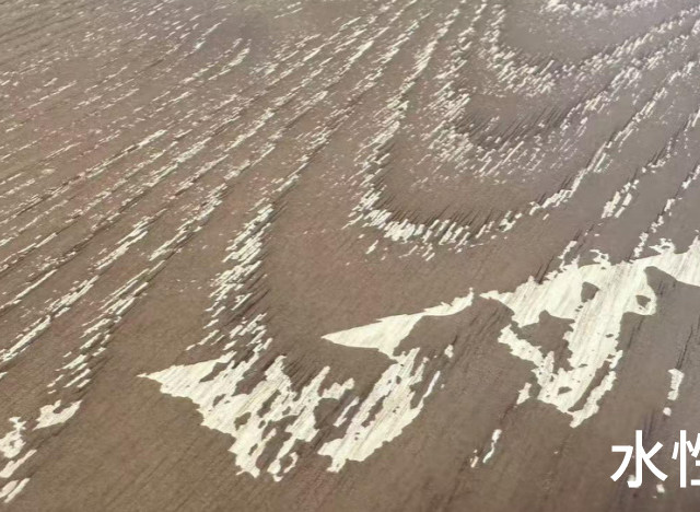 木蜡油需要保养吗？木蜡油与水性漆，到底怎么选？