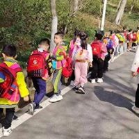 打折在唯品会买的春游装备，网友评价太直白了