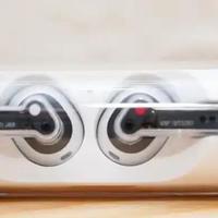 2026 高颜值耳机精选：5 款轻奢设计 + 大牌质感，颜值党快进来