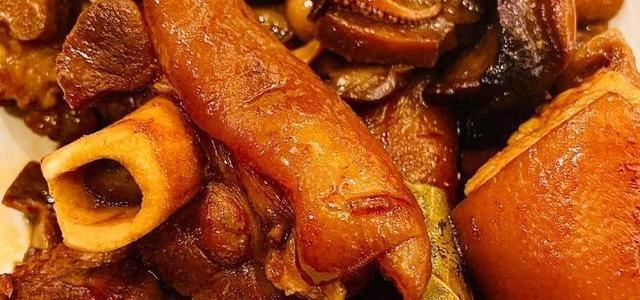 猪蹄焖鱿鱼的商业制作配方