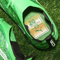 PUMA足球鞋二十年技术进化真相：轻≠快，碳板反成野球场负担？