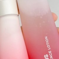 30岁以上淡纹紧致水乳推荐什么？熟龄肌分肤质选这4款抗皱水乳