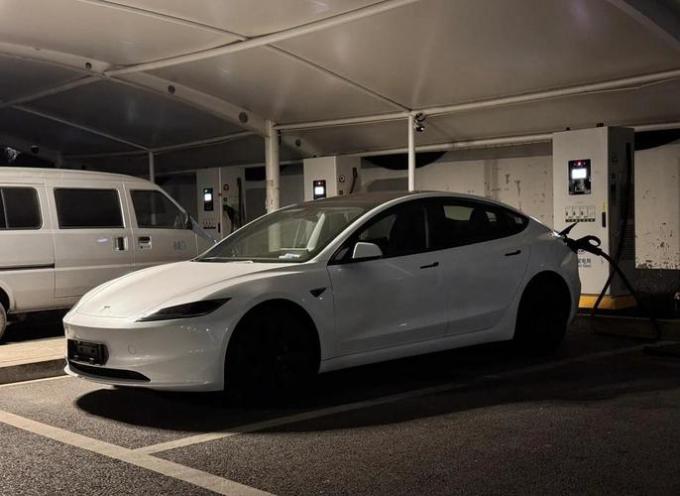 特斯拉新能源车