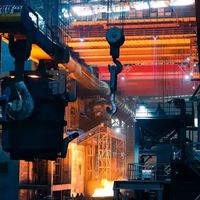 从80万到30万，人形机器人凭什么一年降价一半？