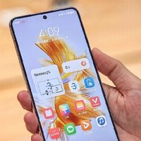 华为Pura90 Pro Max不贴膜算减配？我赌五毛，真相是咱们赚了！