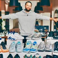 【运动兴趣早报4.24】库里合同竞价末轮：中国品牌一度落笔，却被临时加价打断！