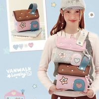 谁能拒绝 VANWALK 这款童话感小房子化妆包✨