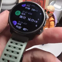 入了一块Suunto Vertical2