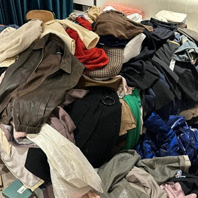 被网友的“旧衣服消耗大法”惊到了，一件都别扔，用途很广