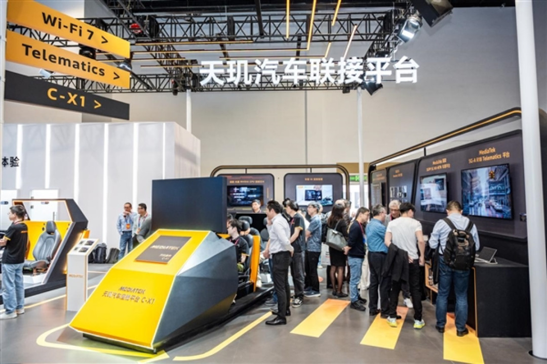 AI定义汽车时代已至!联发科率先亮剑:座舱AI从此告别被动时代