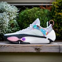 全城14代缓震升级却更挑人：轻量突破党闭眼入，大体重慎选