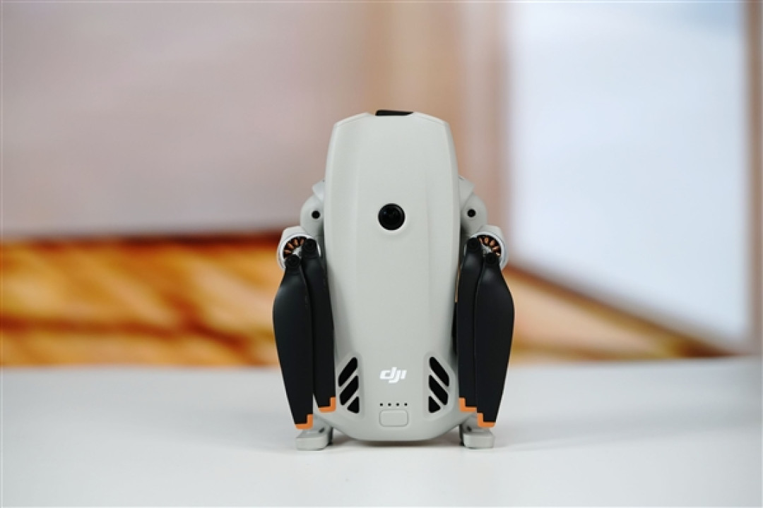 年轻人第一台航拍机!大疆DJI Lito X1无人机图赏