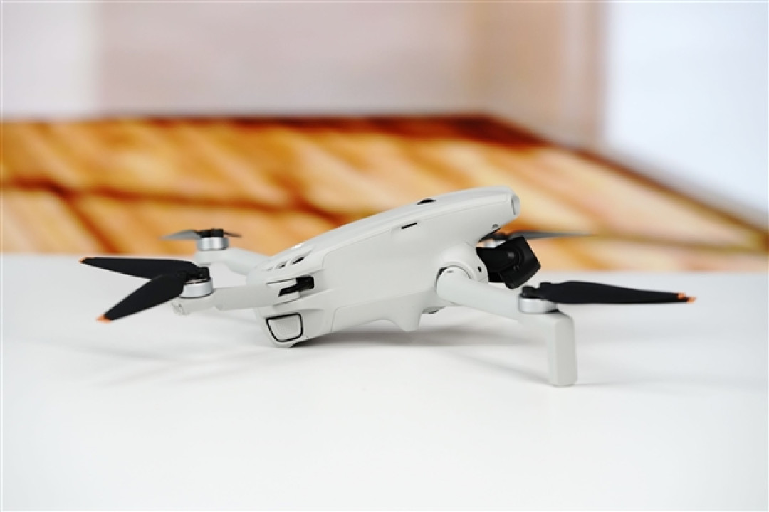 年轻人第一台航拍机!大疆DJI Lito X1无人机图赏