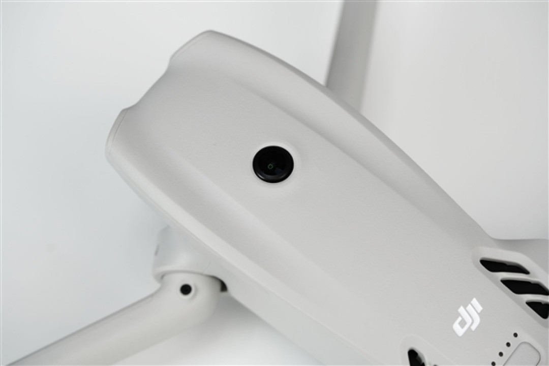 年轻人第一台航拍机!大疆DJI Lito X1无人机图赏