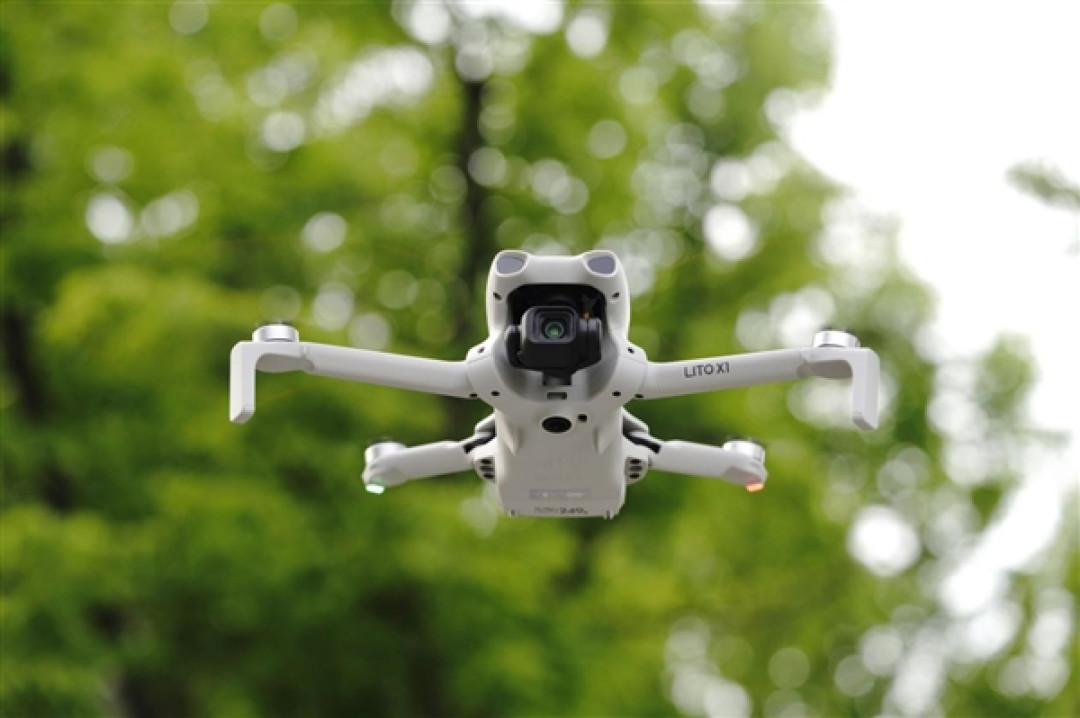 年轻人第一台航拍机!大疆DJI Lito X1无人机图赏