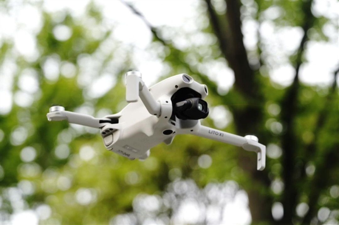年轻人第一台航拍机!大疆DJI Lito X1无人机图赏