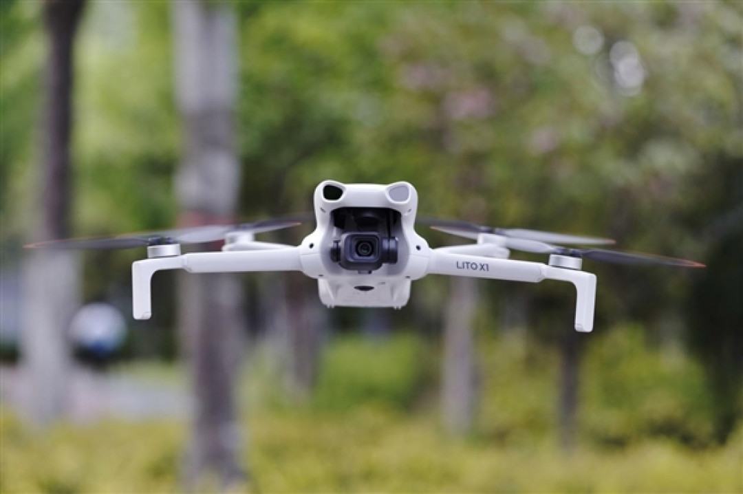 年轻人第一台航拍机!大疆DJI Lito X1无人机图赏
