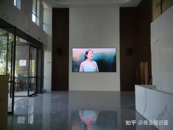 COB小间距显示屏厂家常见问题解答（2026专家版）