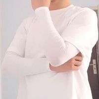 骑行防晒：选安踏冰袖还是李宁？