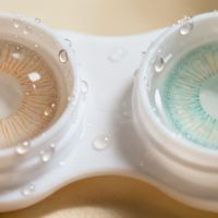 后悔没早看！亚洲眼型选美瞳避坑指南：自然不假、舒适一整天的终极参数清单