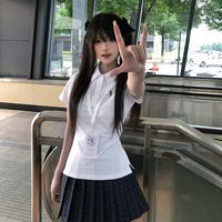 Polo衫实测：收腰+校供感，H型身材的“夏日救星”值不值得入？