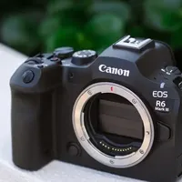 佳能EOS R6 Mark III评测：对比索尼A7M5的优势与短板