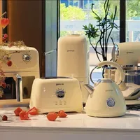 IP联名小家电溢价300元，到底买的是情绪价值还是智商税？