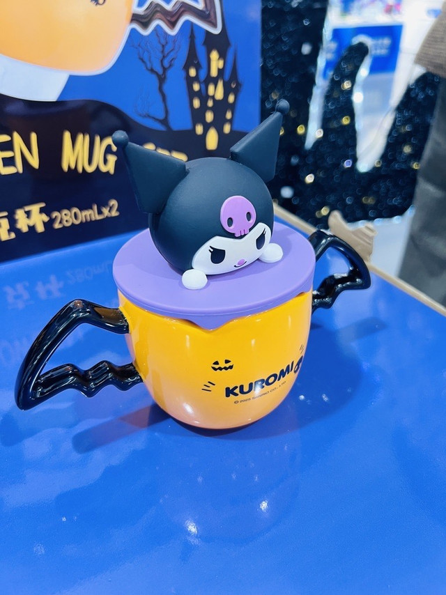 谁能拒绝甜酷天花板！库洛米万圣节马克杯太绝了