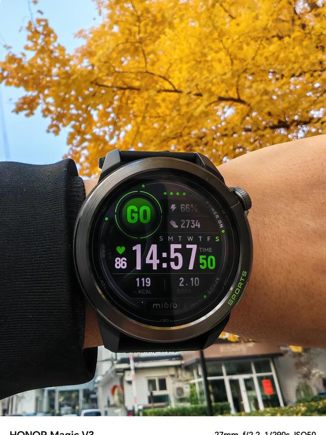 测试我强大的新运动手表Mibro GS Active2