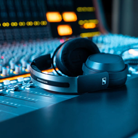 封闭式耳机不是音质差，而是你没选对——通勤党闭眼入这款