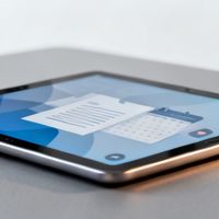 别再被“轻办公神器”忽悠了！1500元安卓平板真实办公能力大起底，学生党/远程族/自由职业者避坑指南