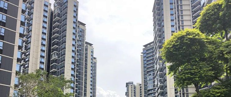 2026年刚需买房，请牢记这7个字：“买低、买旧、不买四”！_房产置业_什么值得买