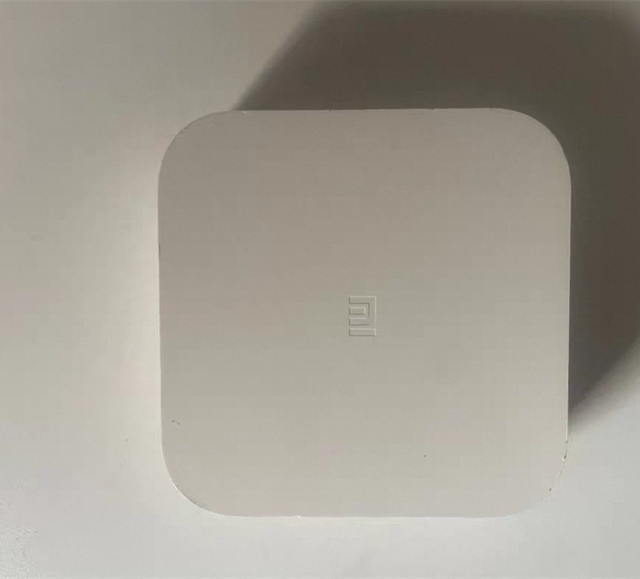 几十块钱的小米电视盒子，64位处理器，独立散热，支持4k杜比视界