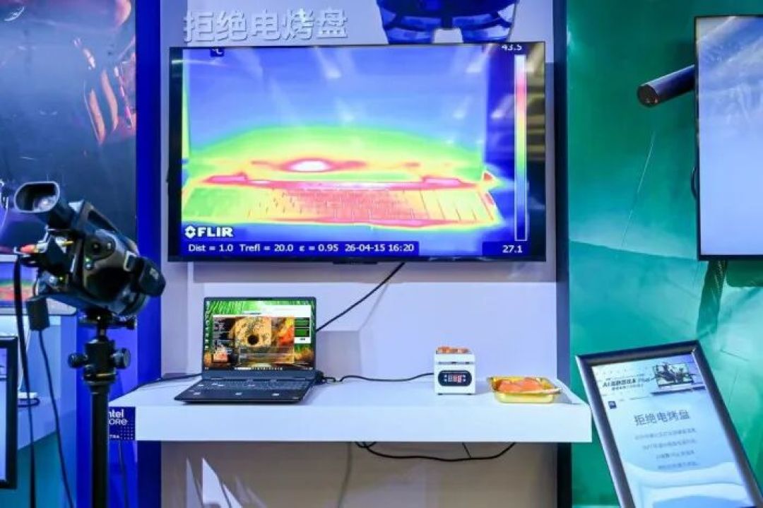 AI高静游戏本Plus来了,玩家可以既要又要还要?