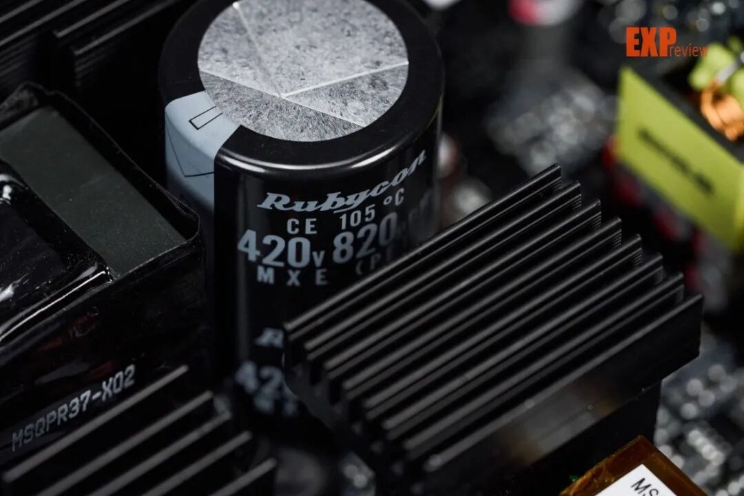 技嘉EAGLE 1000PM PG5电源评测:PPLP双铂金效能,千元以内难逢敌手