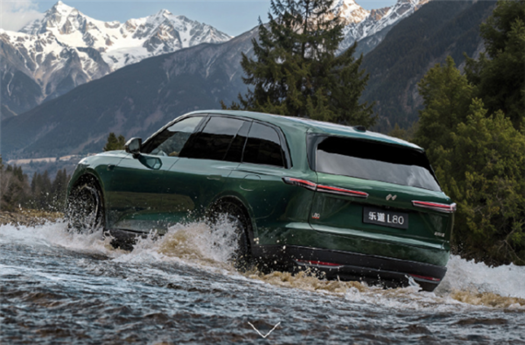 中国市场最能装的大五座SUV!乐道L80后排放倒储物空间2600L