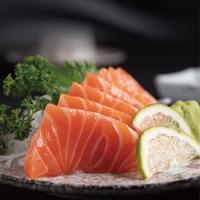 超市三文鱼标“刺身”却不敢生吃？记住这3点，轻松避开99%的坑！