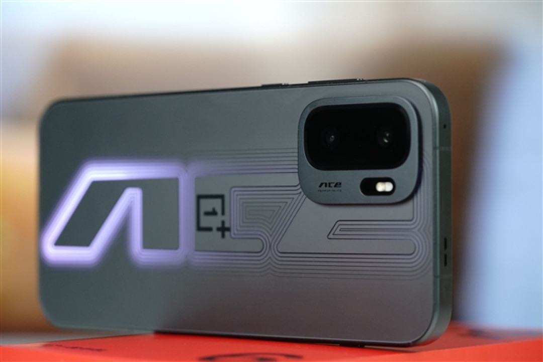 GPU首次看齐游戏主机!一加Ace 6至尊版图赏