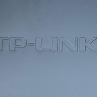 TP-LINK的TL-SG2024D 24口