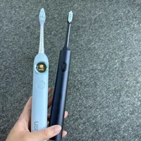 两把电动牙刷，真实使用体验分享
