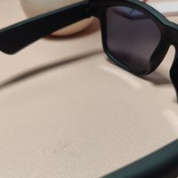 跑步不滑听歌不闷，AI免掏手机——这副百元眼镜治好我的装备焦虑