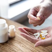 保健食品吃了有用吗?网上保健食品靠谱吗?上海市市场监管局局长说......