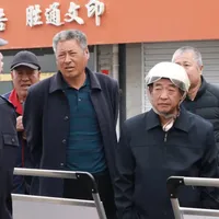 【隐患整治】“老年代步车”无牌无证无保险，安全隐患大