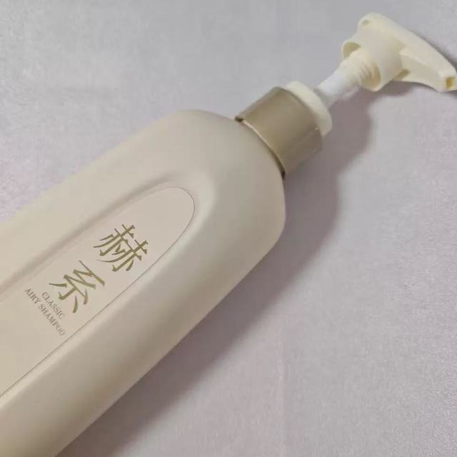 油头救星✨赫系轻盈洗发露 一瓶搞定油屑扁塌！