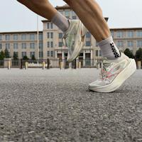 Brooks 烈风3 毕业！穿过最舒服的竞训鞋
