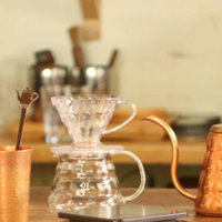 手冲咖啡入门要买哪些工具？新手器具清单和基础冲煮参数一次讲清