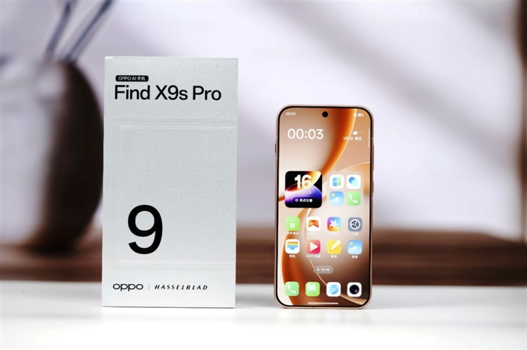 6.32 英寸塞下双2亿 + 7025mAh!! OPPO Find X9s Pro全面评测:新王小Ultra 影像续航手感全维封神