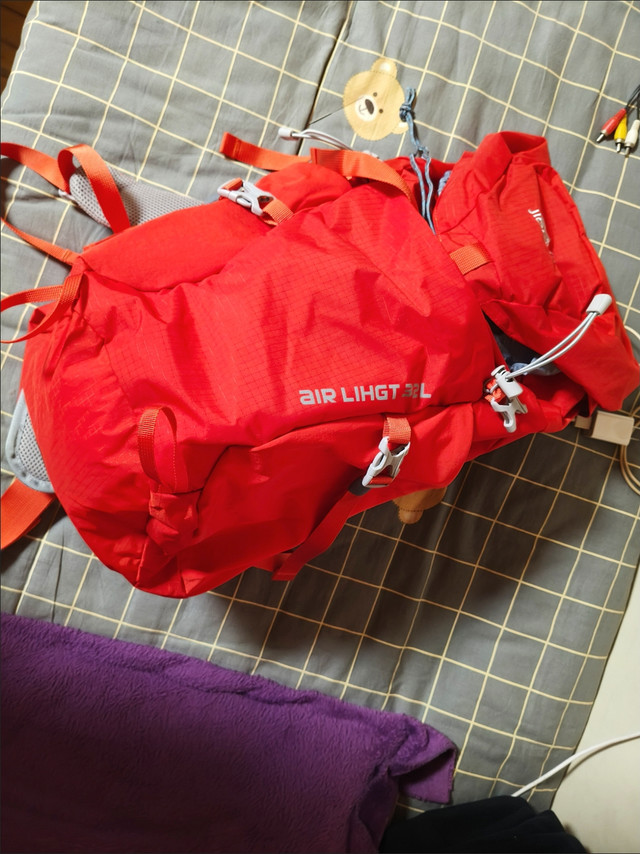 征途者硬核32L登山包：中短途重装出行