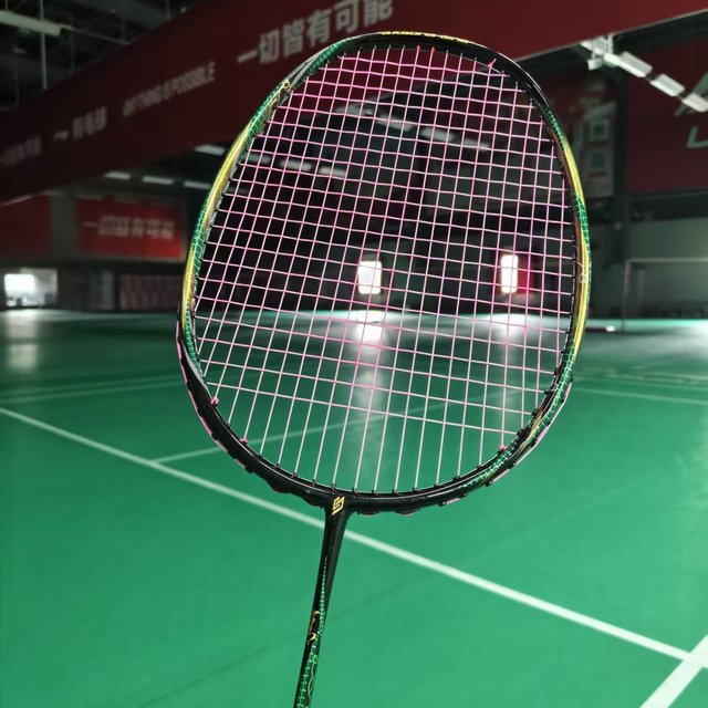 2026新手羽毛球拍推荐：霜降青蛇Pro为什么是400元档闭眼入首选？